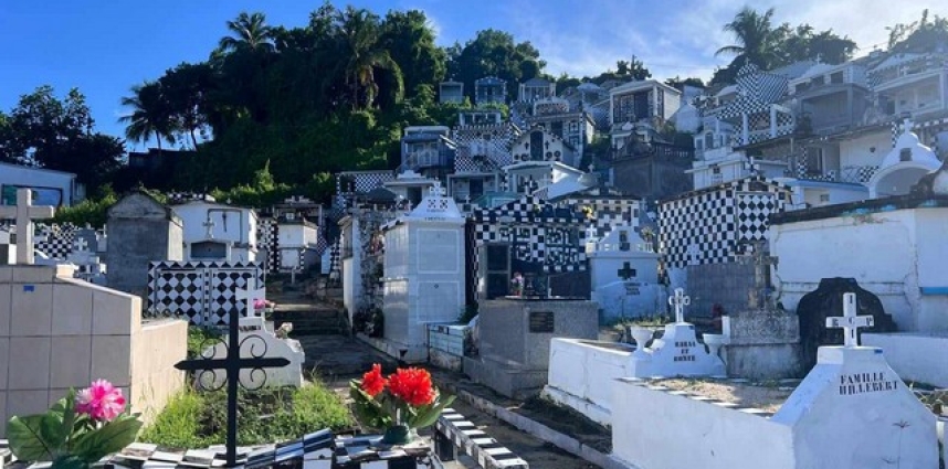 Le cimetière de Morne-A-L’eau : un bon goût d’éternité